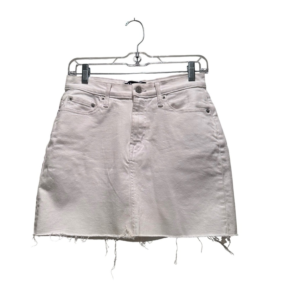 Gap 5 Pocket Mini Denim Skirt Optic White Size 25 Casual‎ Summer Vacation Girly